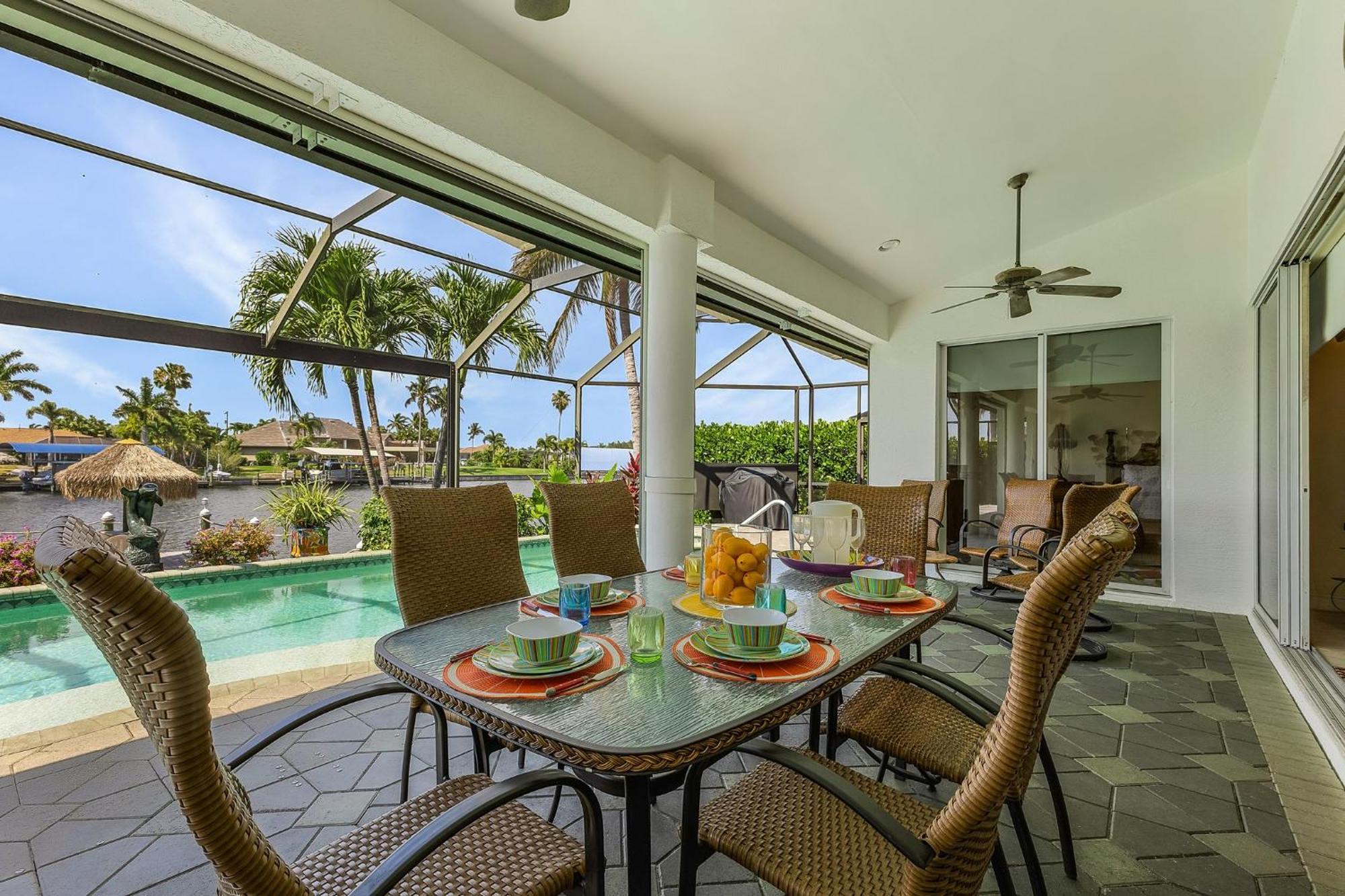 Island House Sw Cape - Waterfront Private Home Locally Owned & Managed, Fair & Honest Pricing 珊瑚角 外观 照片